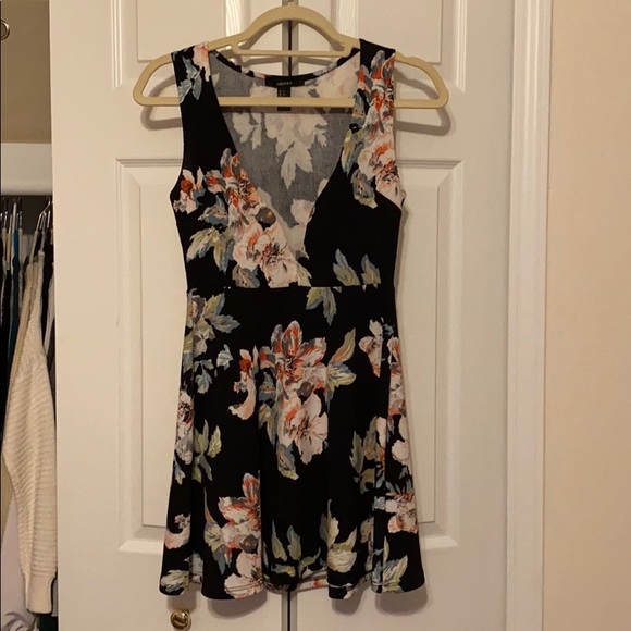 Forever 21 dress - Picture 1 of 2